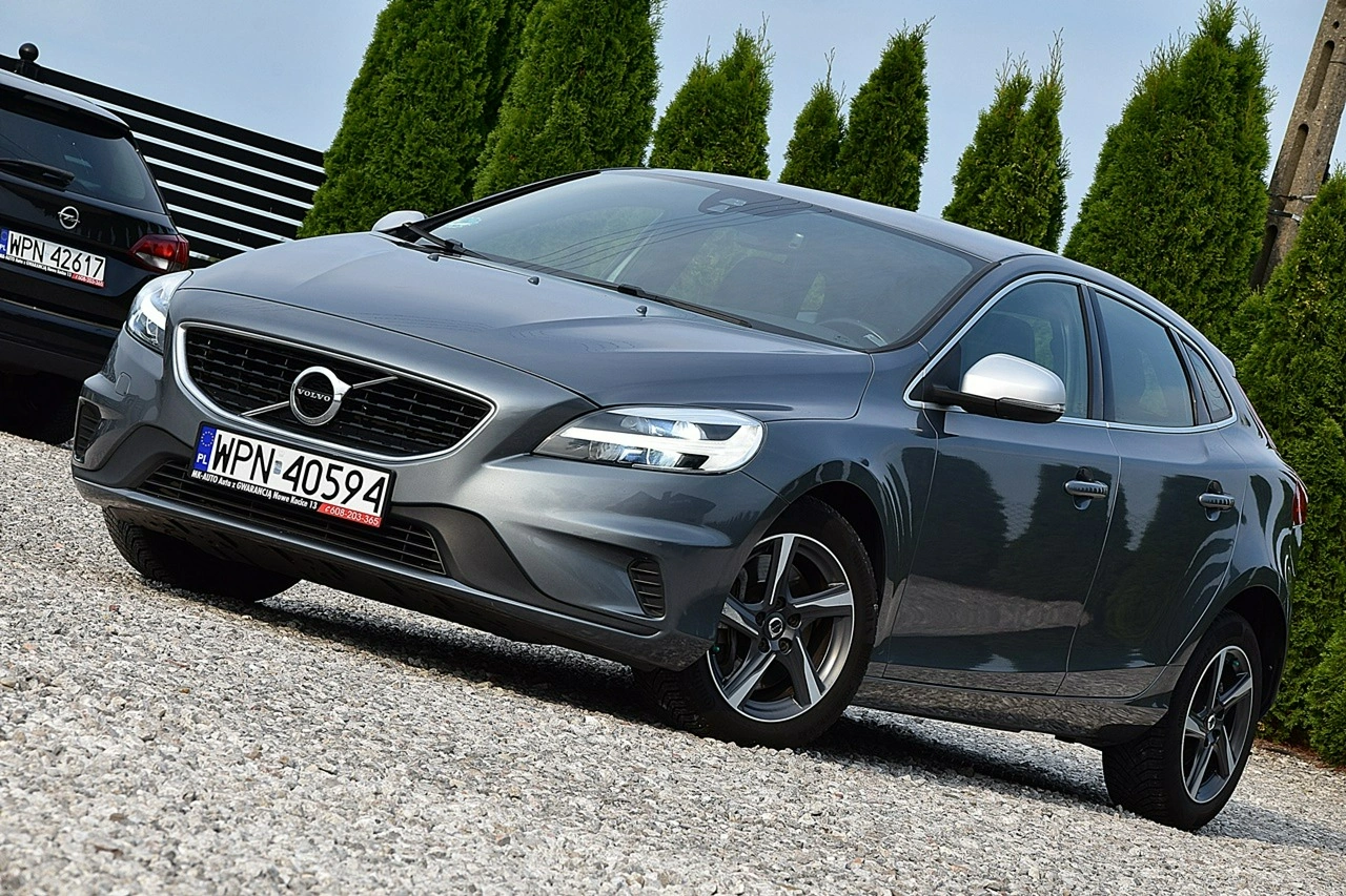 Volvo V40 - Zdjęcie 8