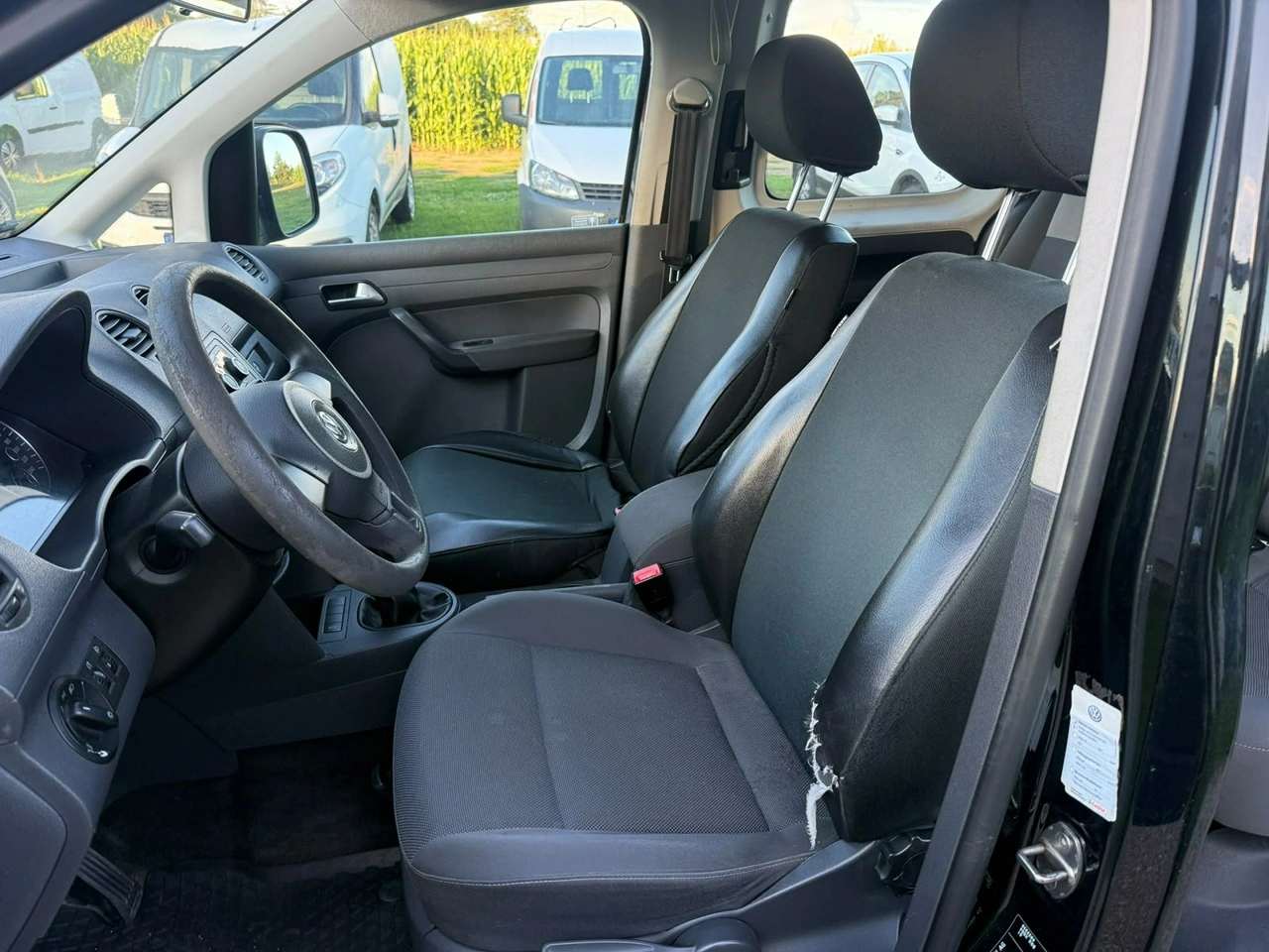 Volkswagen Caddy - Zdjęcie 11