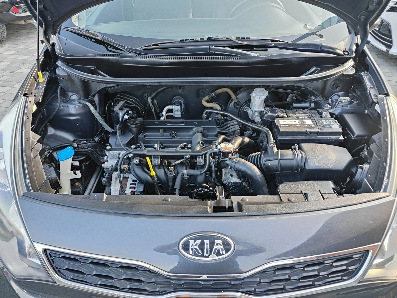 Kia Rio - Zdjęcie 23