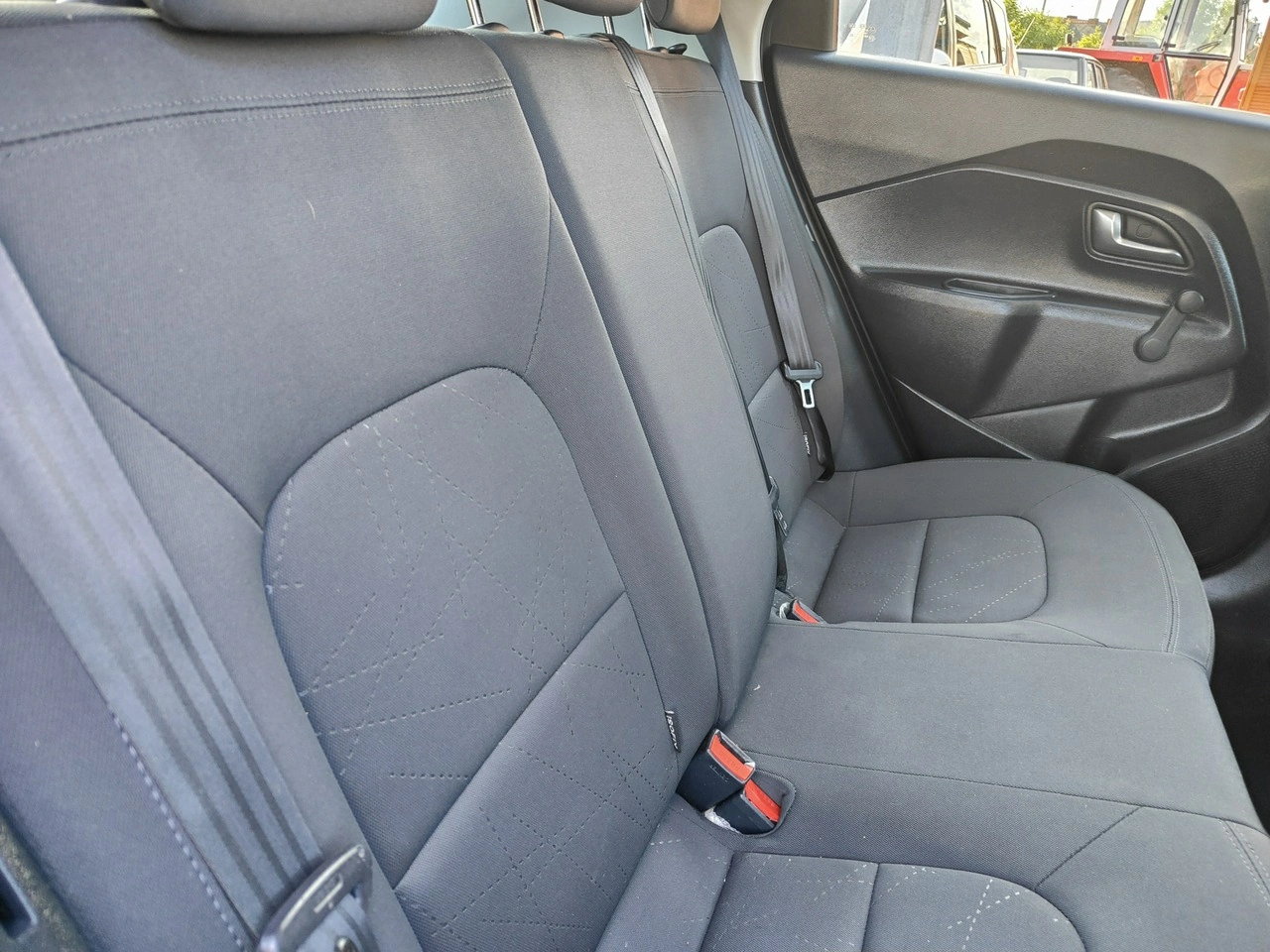 Kia Rio - Zdjęcie 16