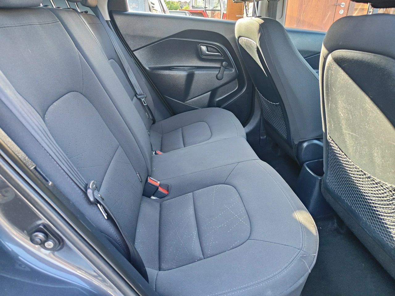 Kia Rio - Zdjęcie 17