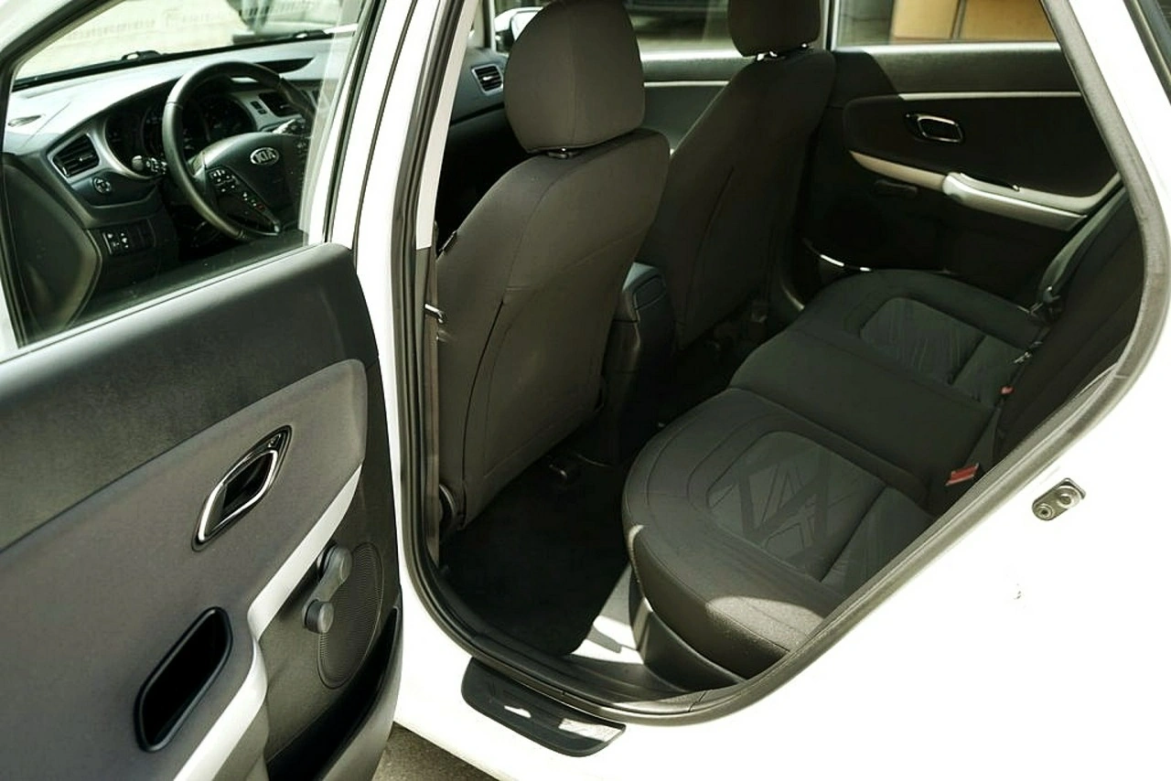 Kia Ceed - Zdjęcie 16