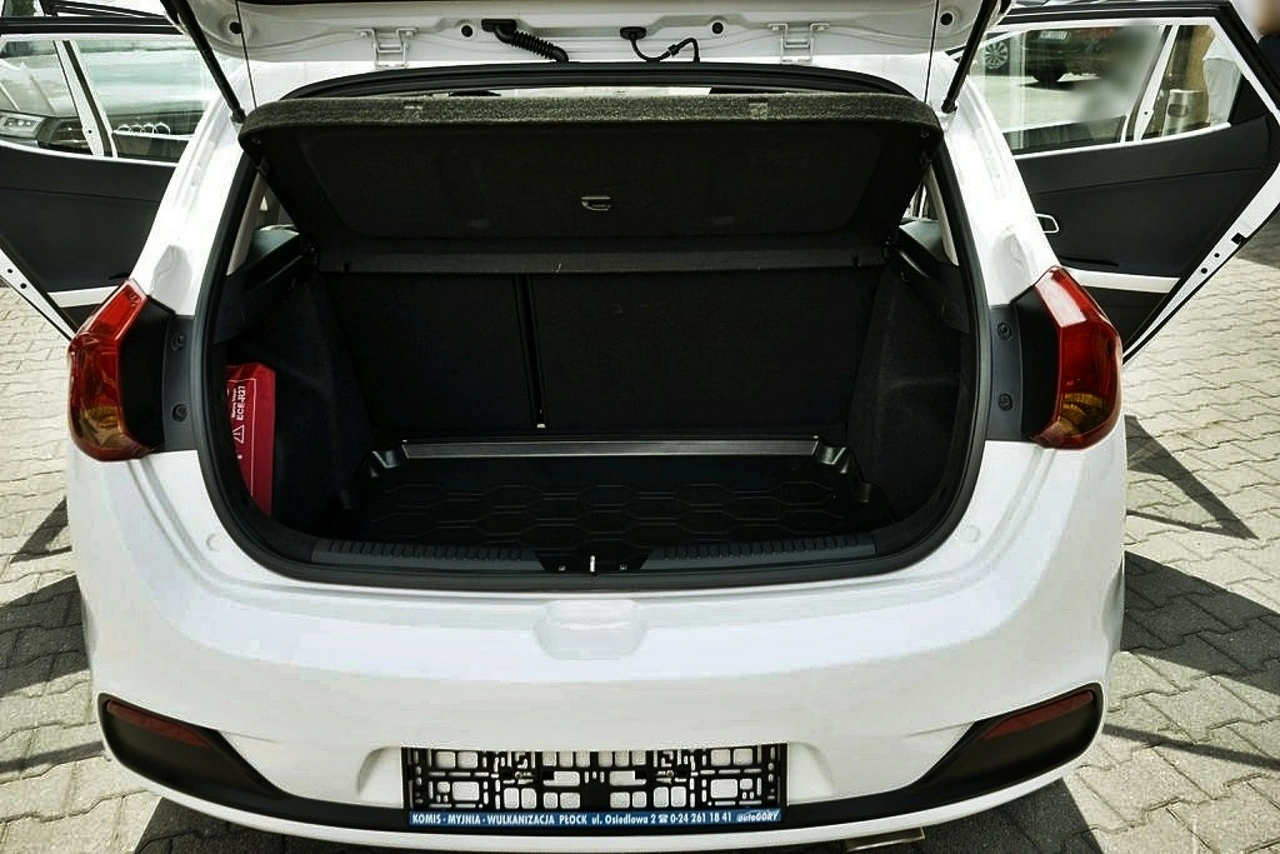 Kia Ceed - Zdjęcie 23