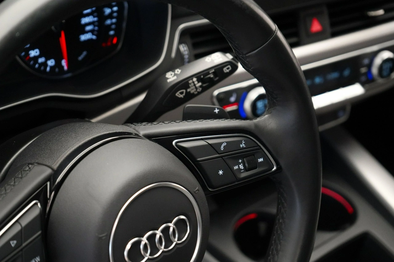 Audi A4 - Zdjęcie 16