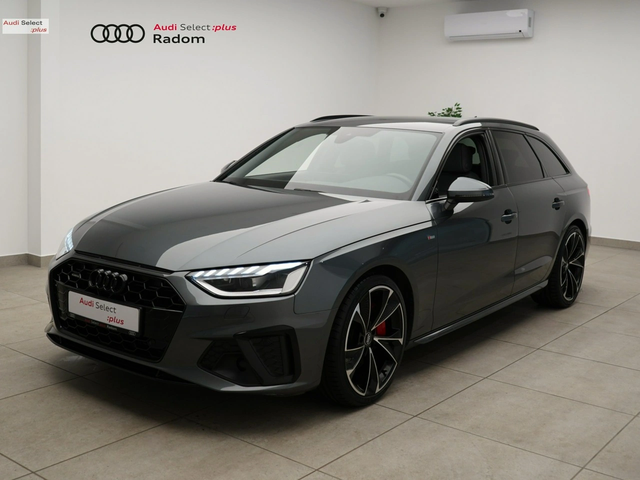 Audi A4 - Główne zdjęcie