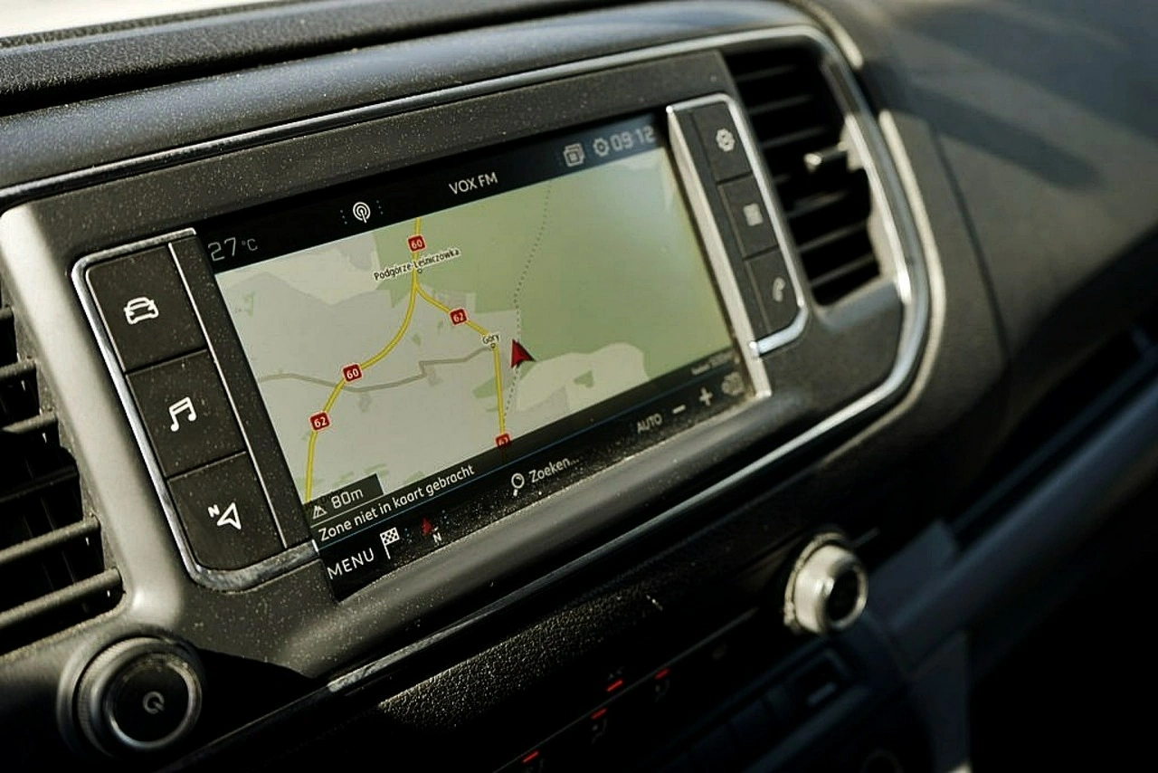 Peugeot Expert - Zdjęcie 27
