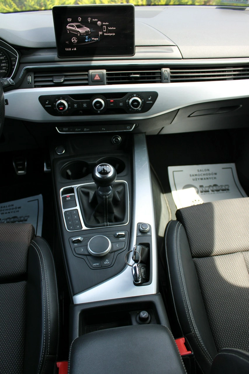 Audi A4 - Zdjęcie 30