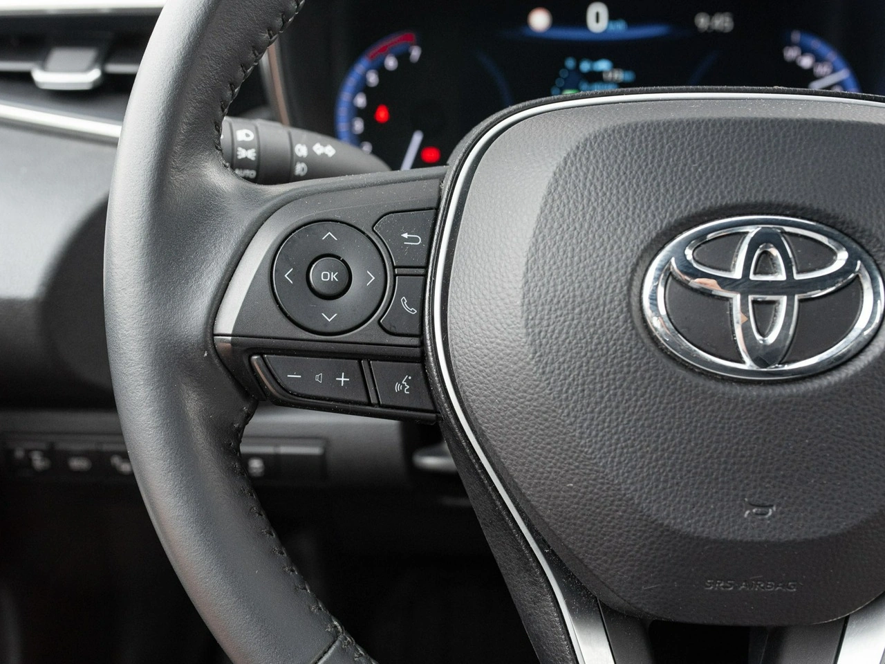 Toyota Corolla - Zdjęcie 11