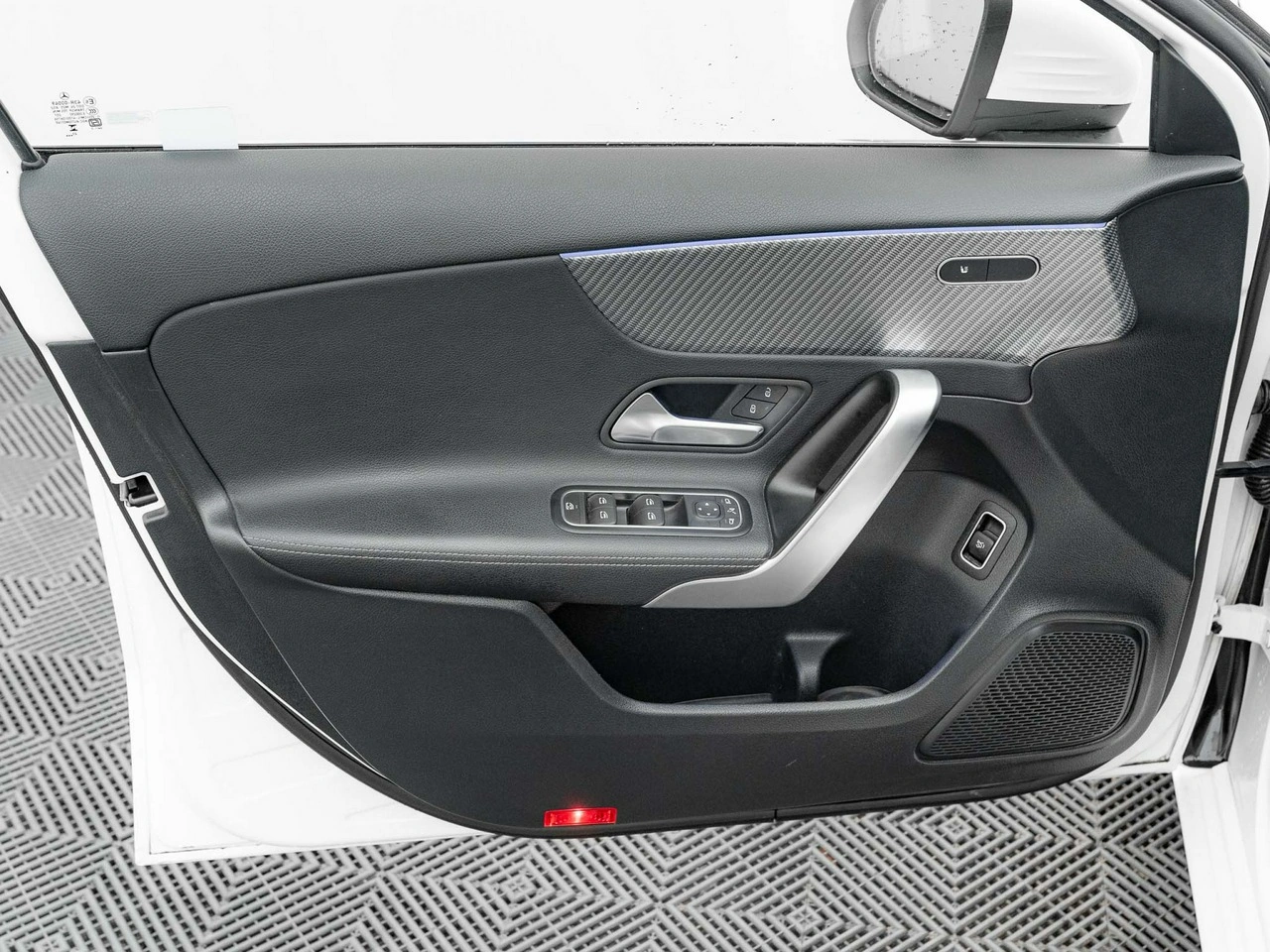 Mercedes A 200 - Zdjęcie 9