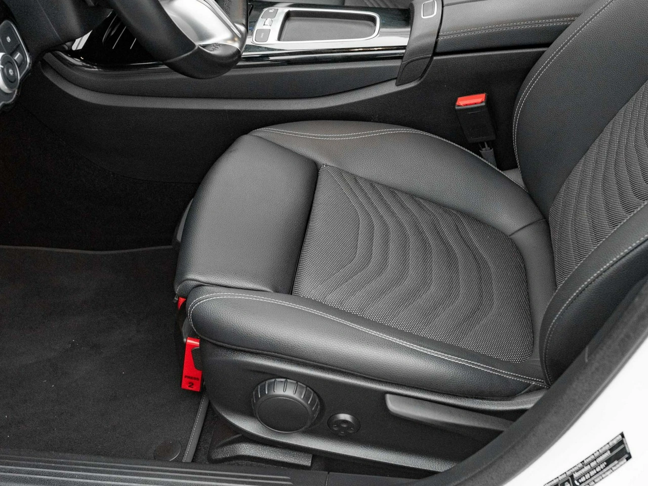 Mercedes A 200 - Zdjęcie 10