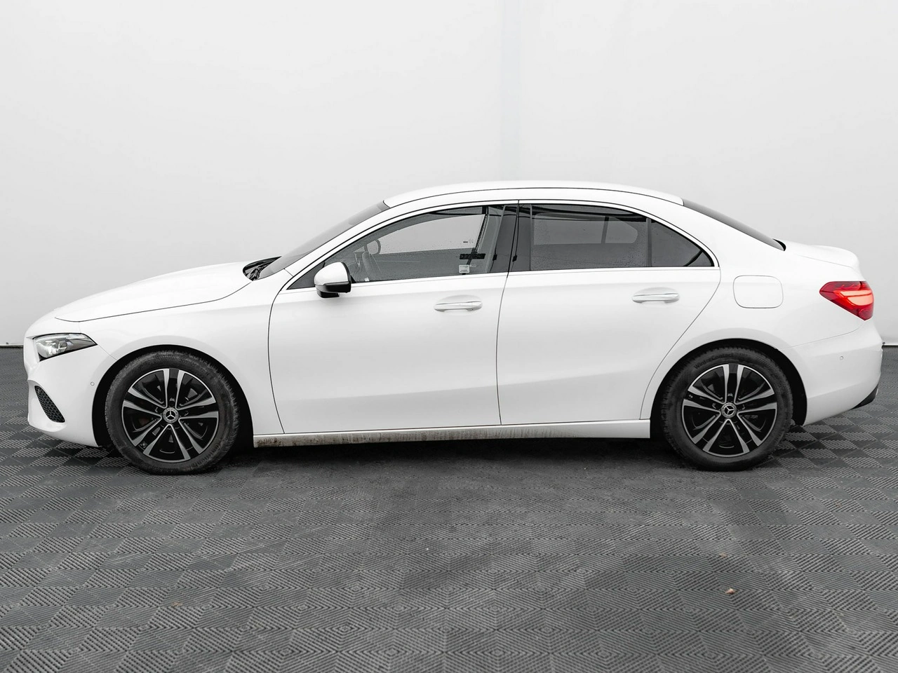 Mercedes A 200 - Zdjęcie 7