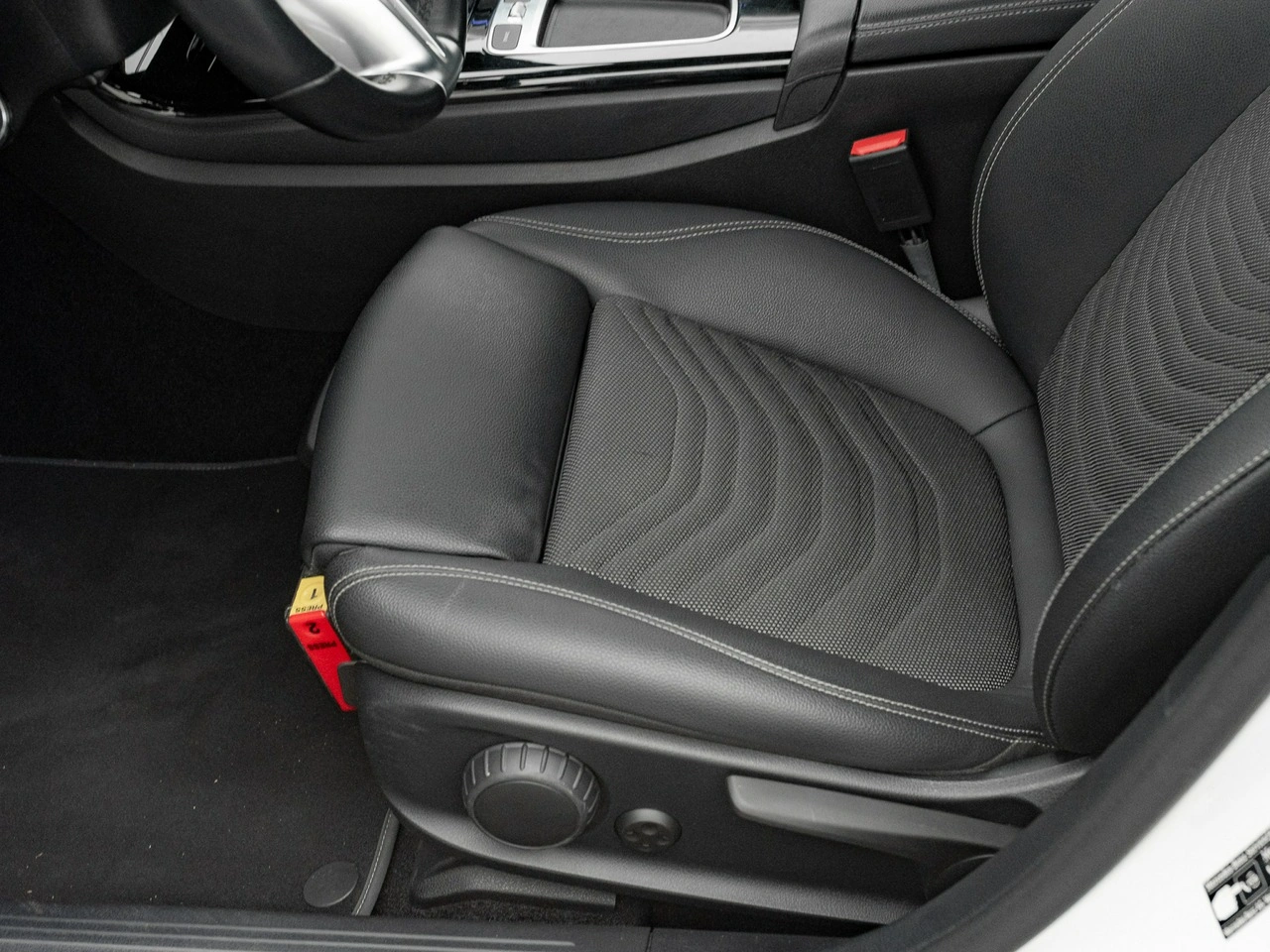 Mercedes A 200 - Zdjęcie 11
