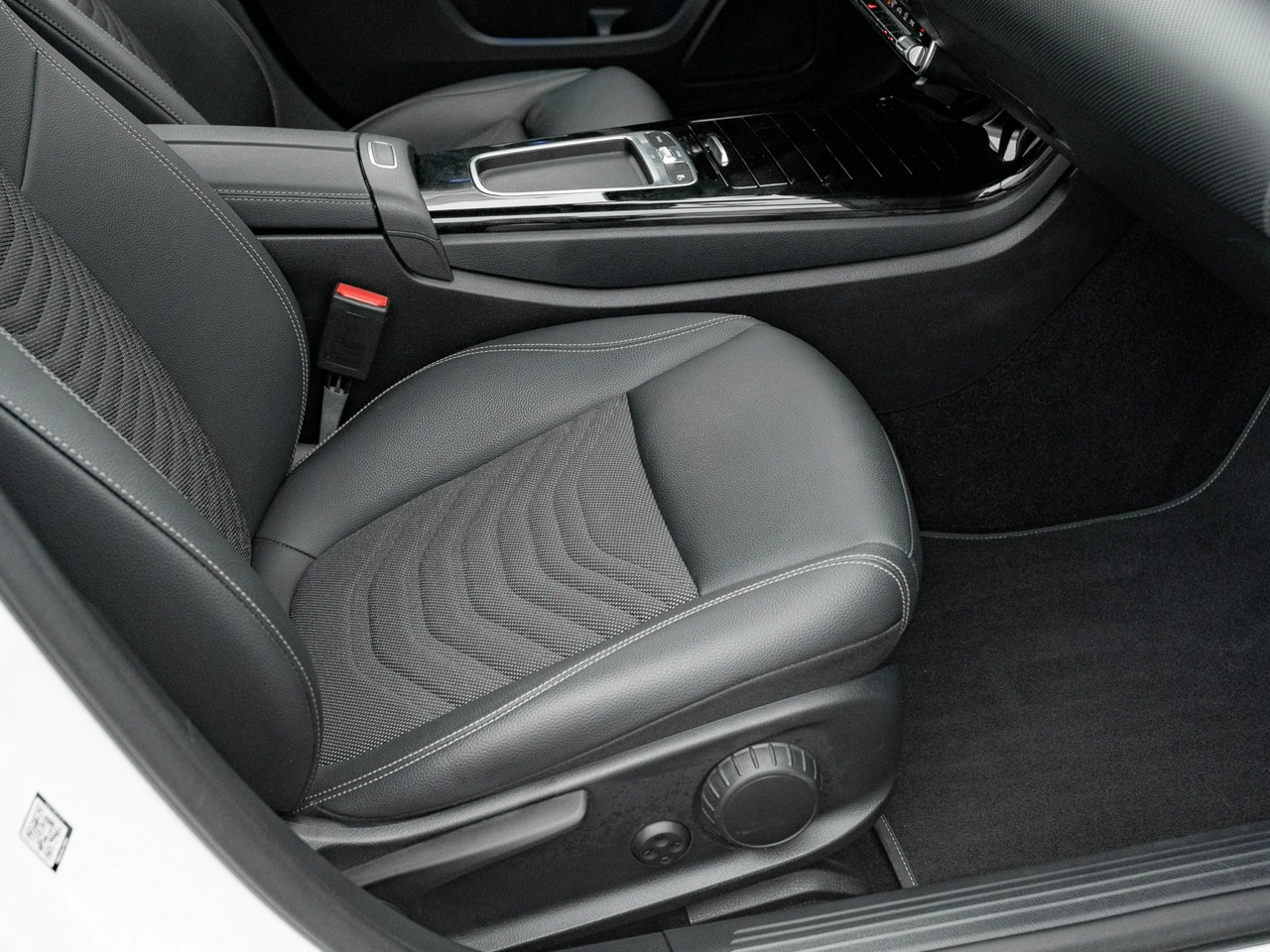 Mercedes A 200 - Zdjęcie 23
