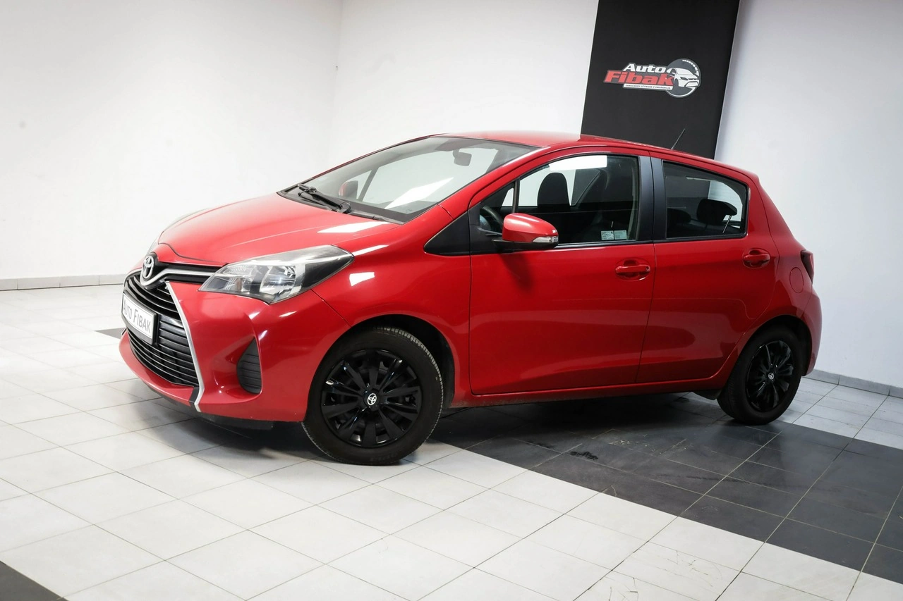 Toyota Yaris - Zdjęcie 5