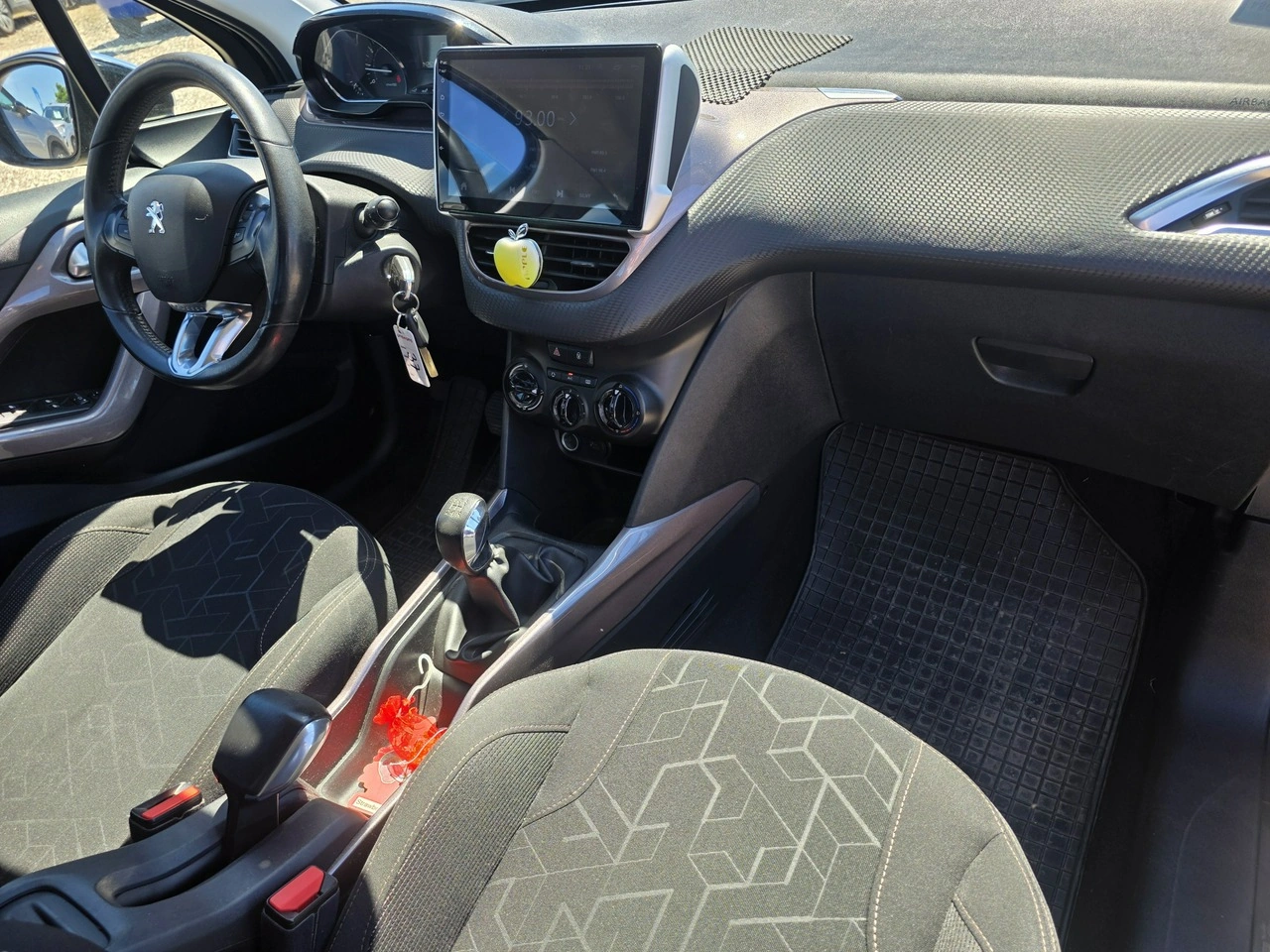 Peugeot 2008 - Zdjęcie 19