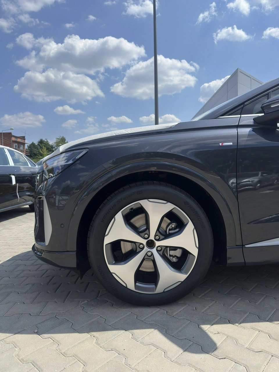 Audi Q4 e-tron - Zdjęcie 2