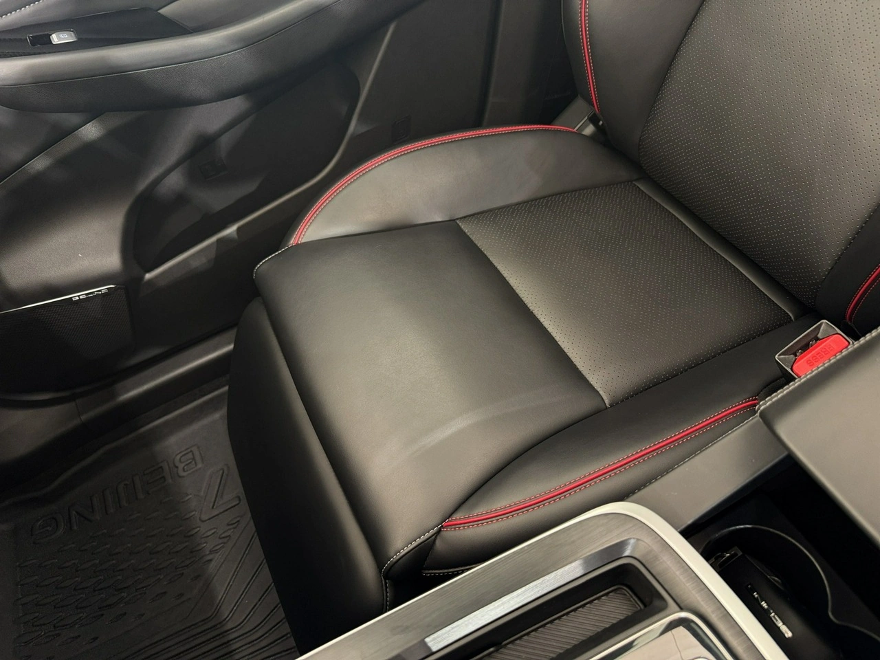 BAIC Beijing 7 - Zdjęcie 25