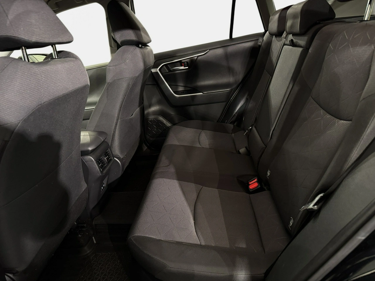 Toyota RAV-4 - Zdjęcie 23
