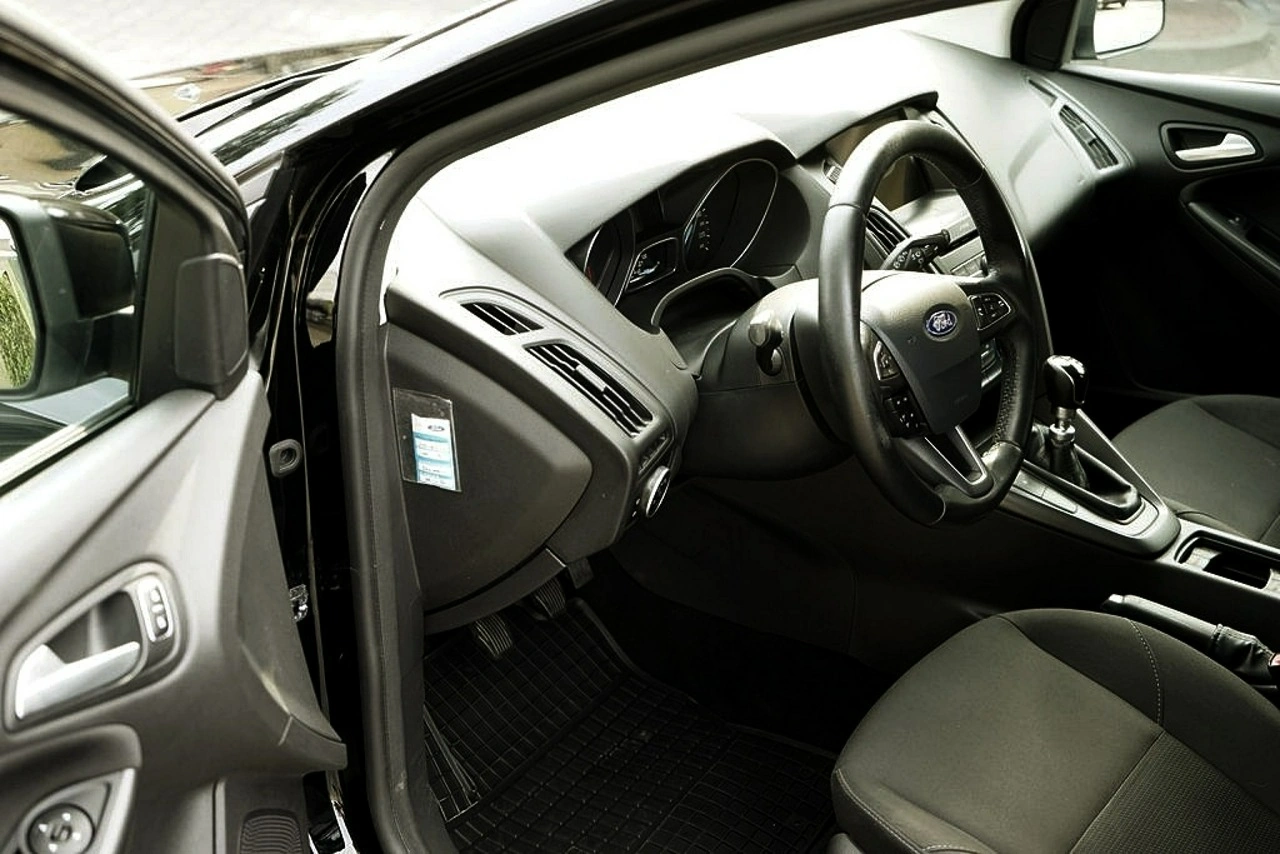 Ford Focus - Zdjęcie 13