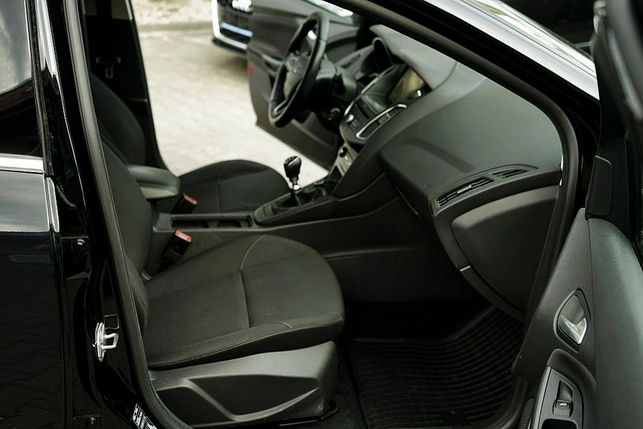 Ford Focus - Zdjęcie 14