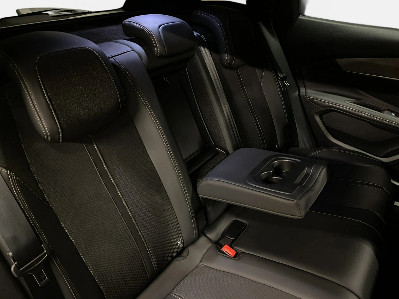 Peugeot 3008 - Zdjęcie 14