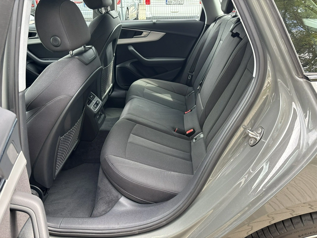 Audi A4 - Zdjęcie 13