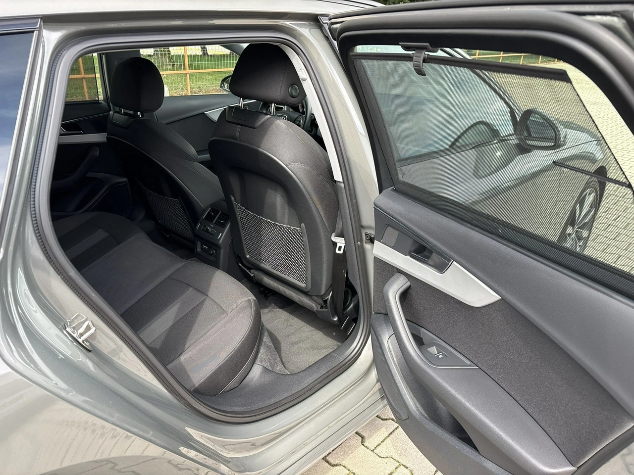 Audi A4 - Zdjęcie 16
