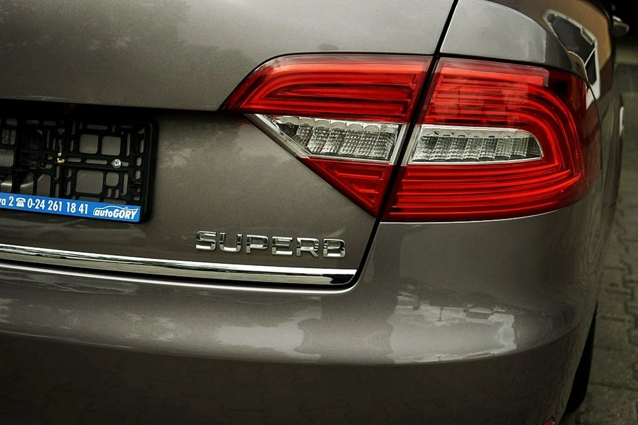 Skoda Superb - Zdjęcie 12