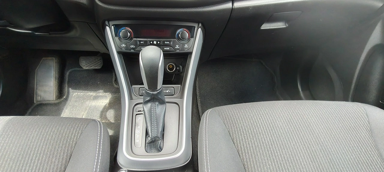 Suzuki SX4 S-Cross - Zdjęcie 11