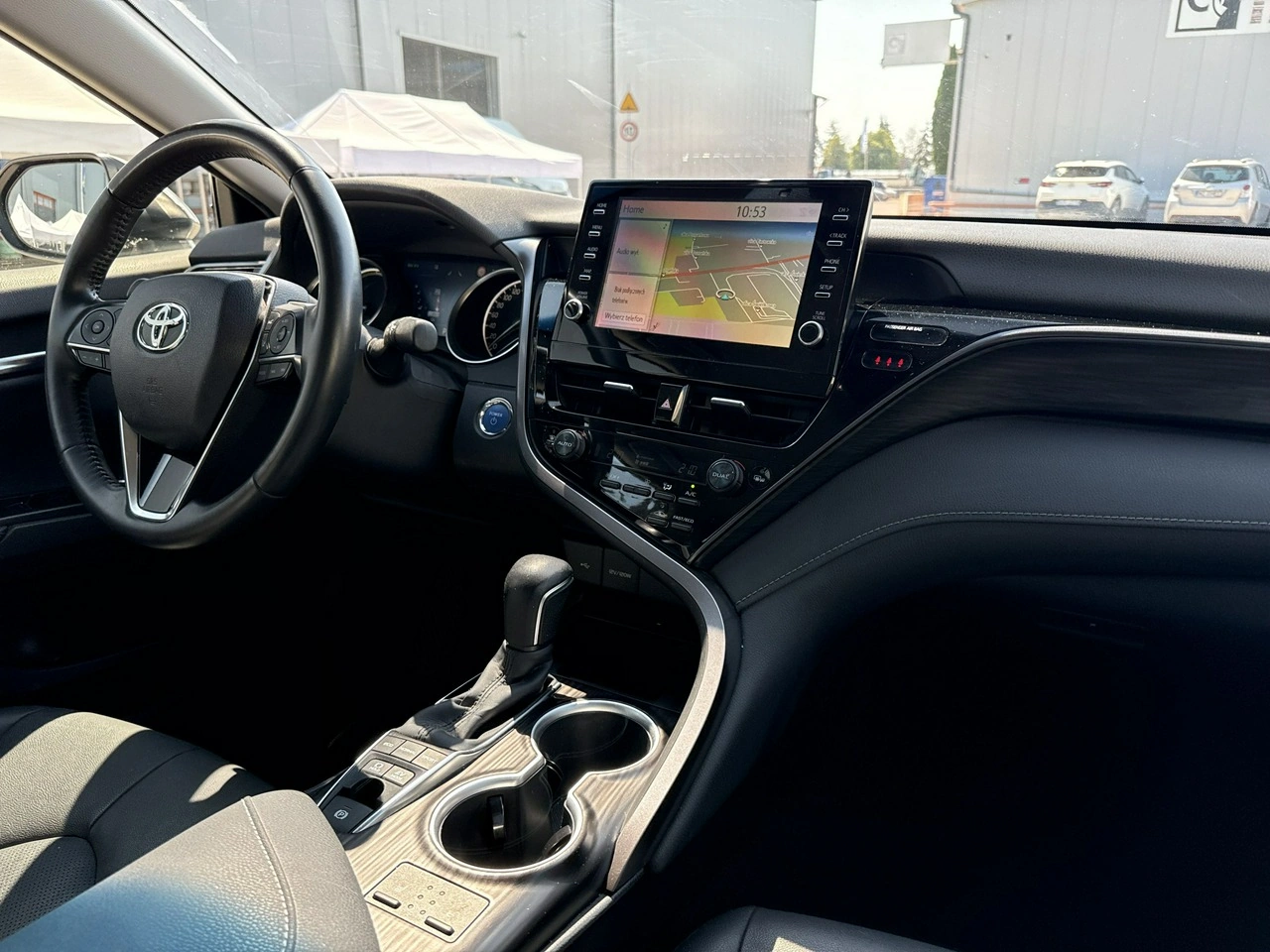 Toyota Camry - Zdjęcie 20
