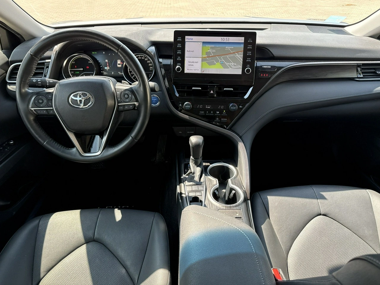 Toyota Camry - Zdjęcie 21