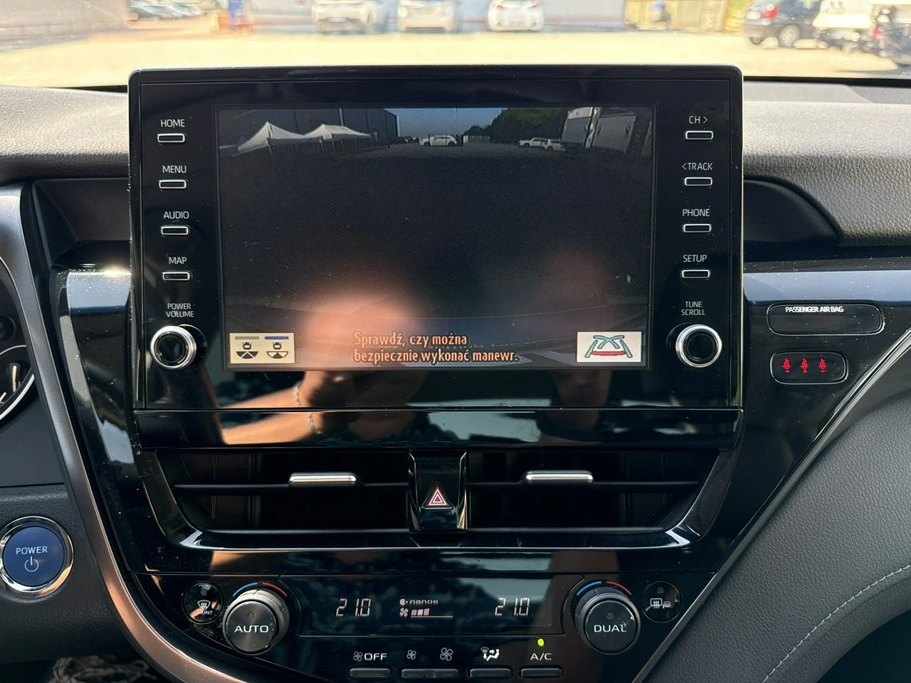 Toyota Camry - Zdjęcie 26