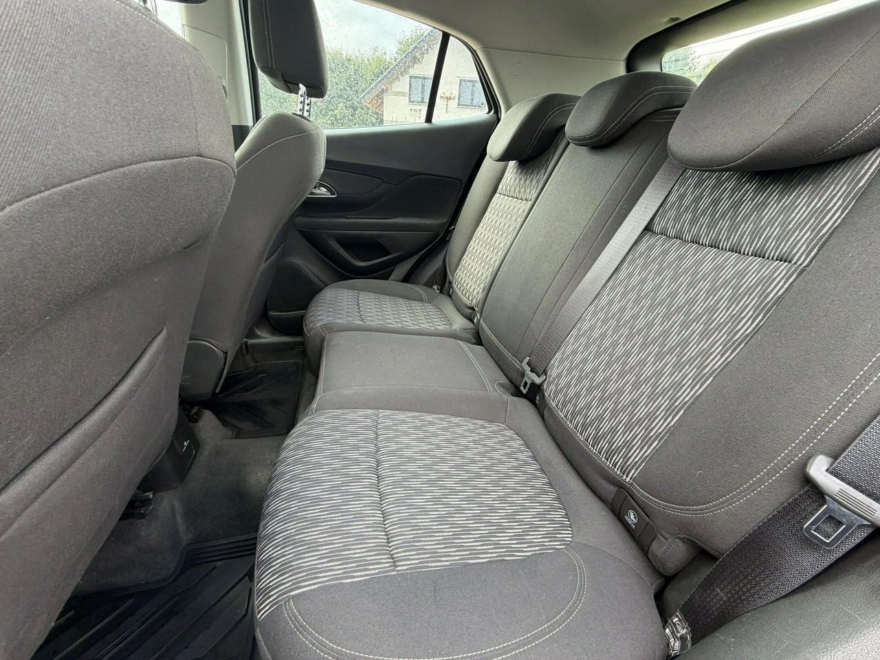 Opel Mokka - Zdjęcie 13