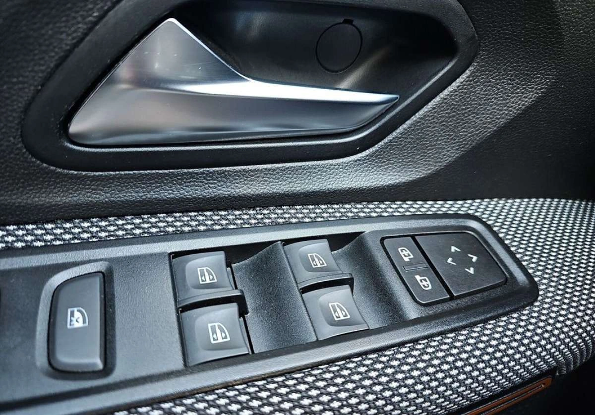 Dacia Sandero Stepway - Zdjęcie 23