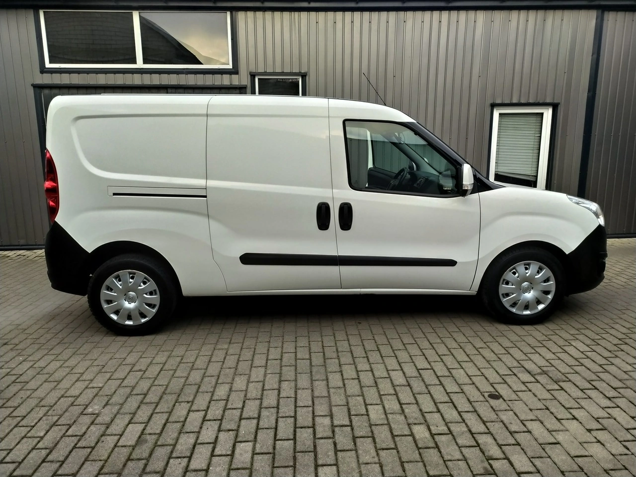 Opel Combo - Zdjęcie 8