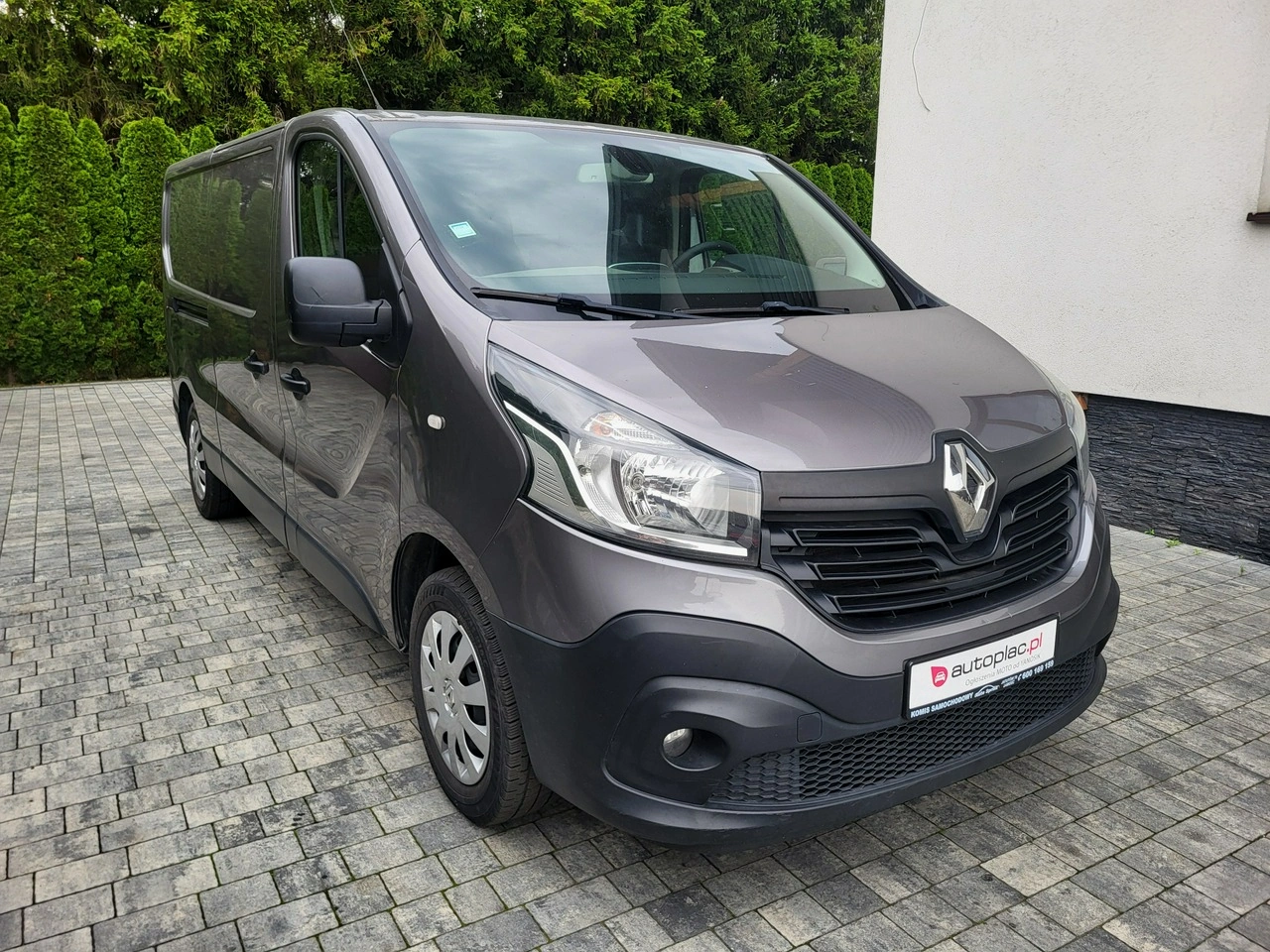 Renault Trafic - Zdjęcie 2