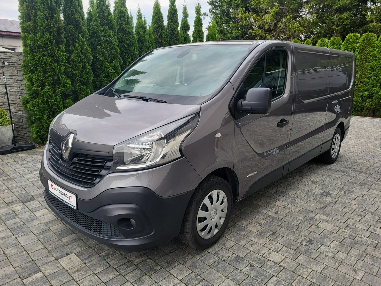 Renault Trafic - Główne zdjęcie