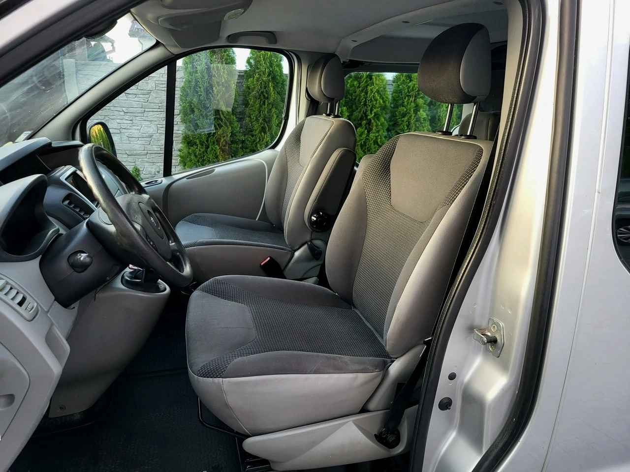 Renault Trafic - Zdjęcie 23