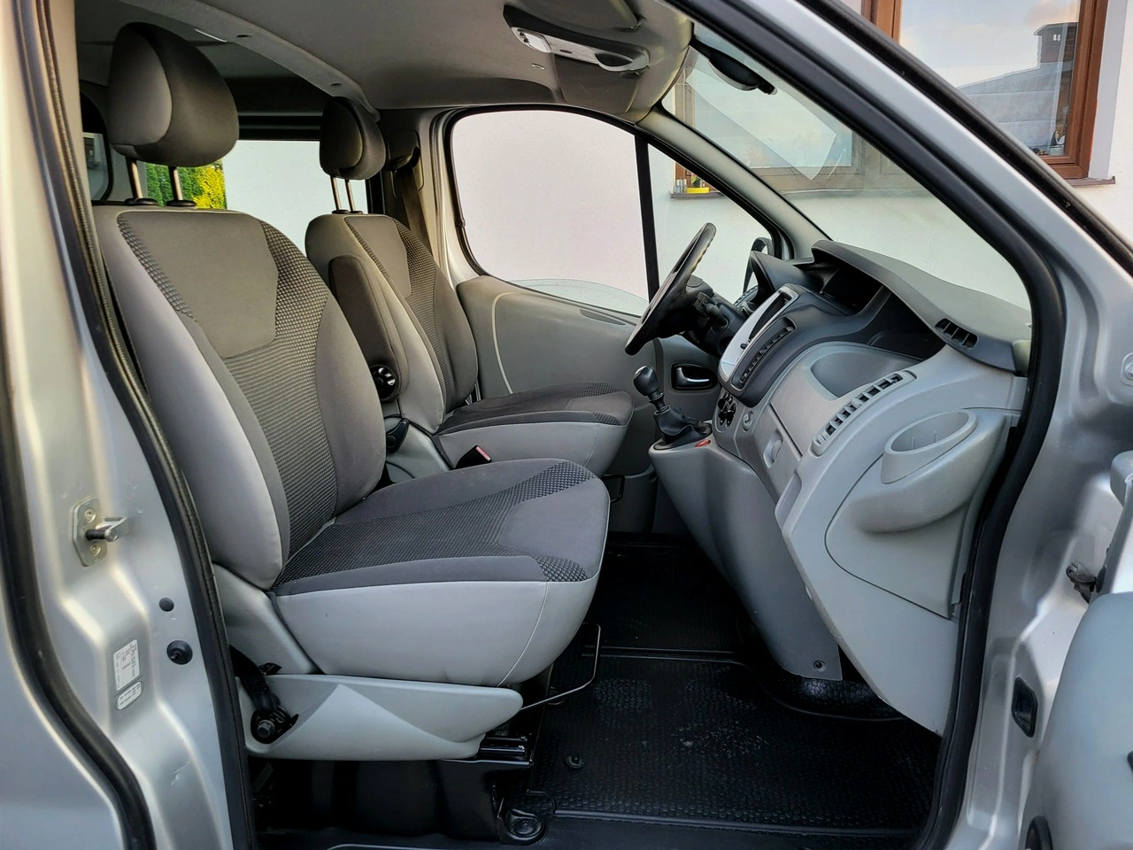 Renault Trafic - Zdjęcie 25