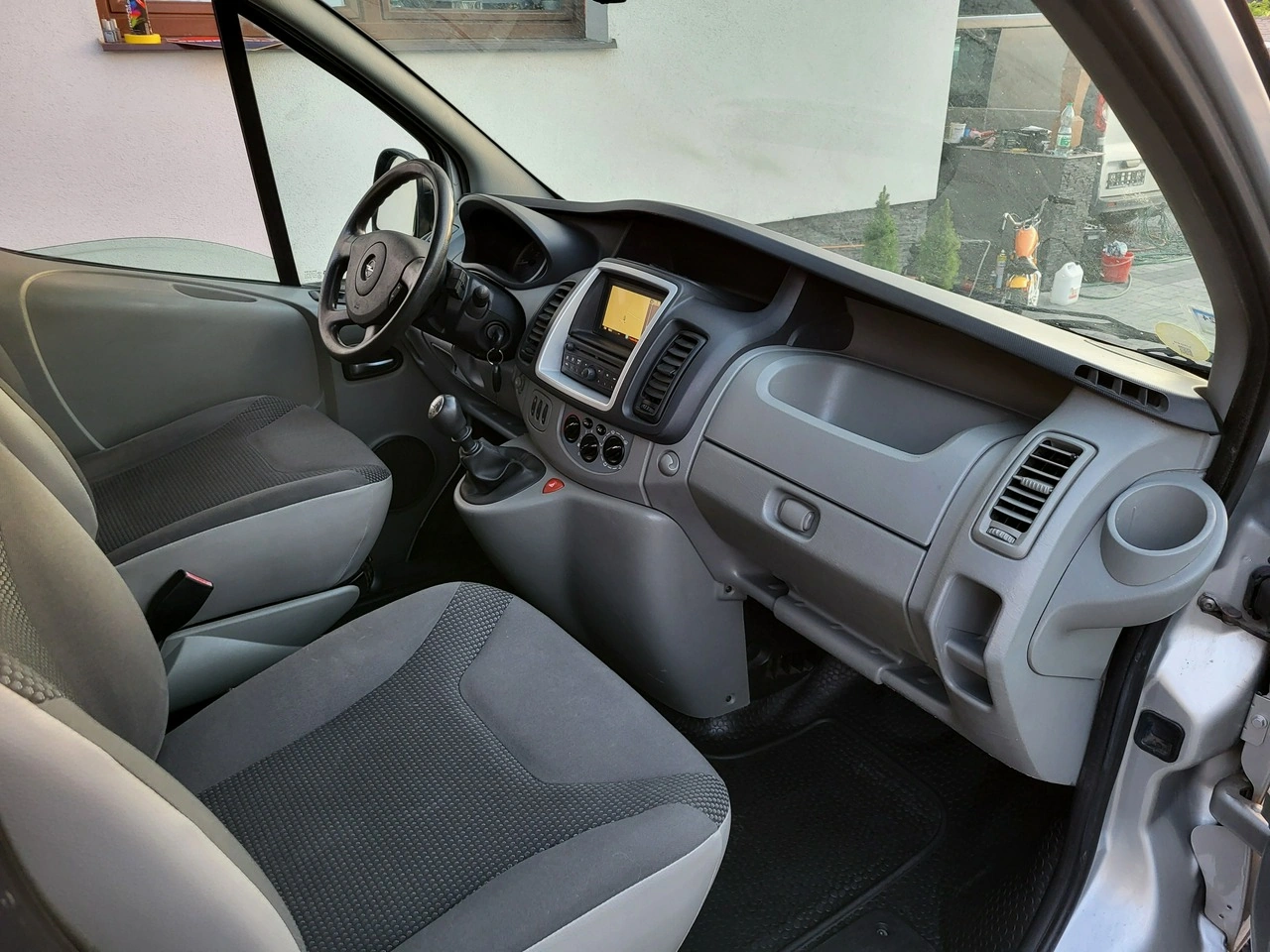 Renault Trafic - Zdjęcie 26