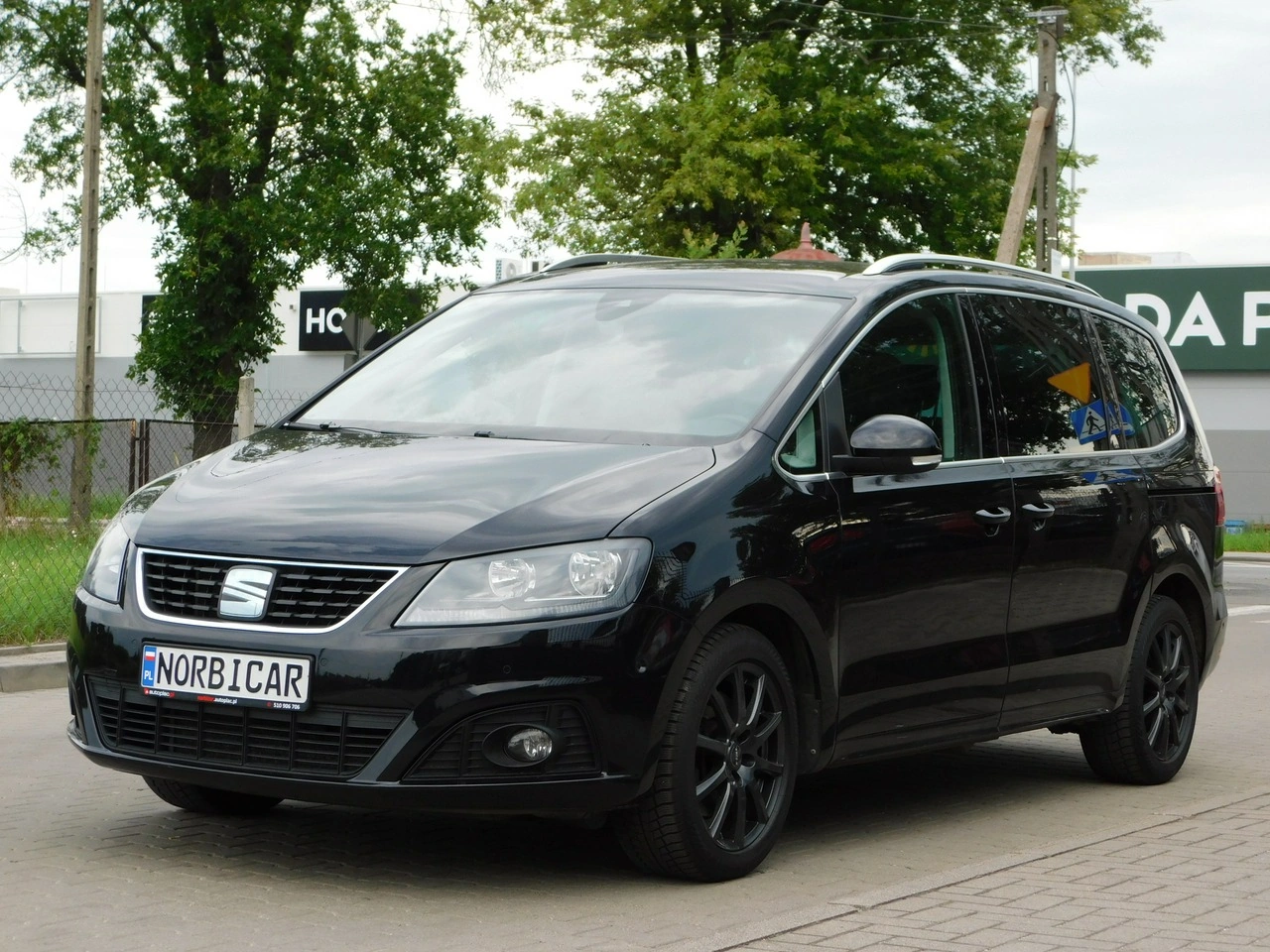 Seat Alhambra - Główne zdjęcie