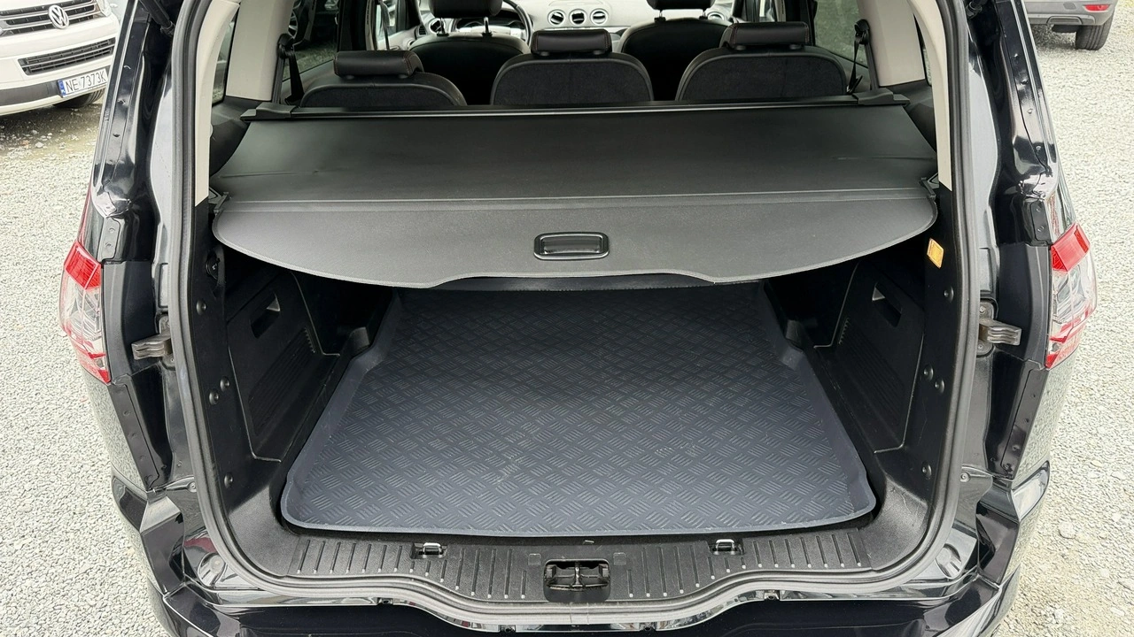 Ford S-Max - Zdjęcie 9