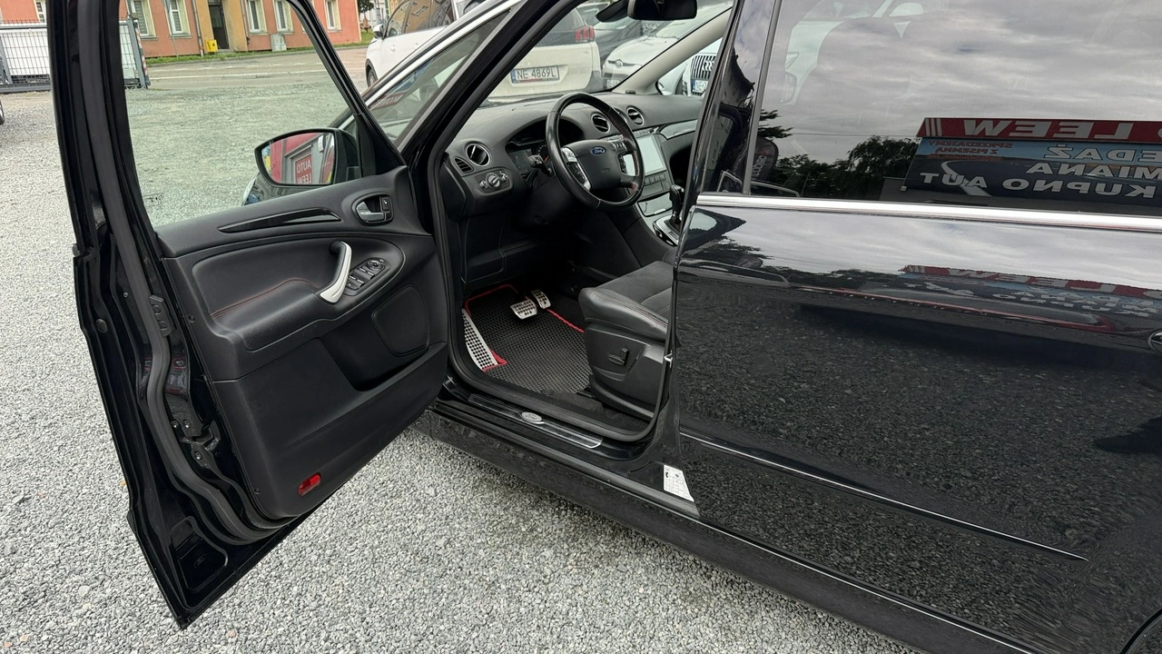Ford S-Max - Zdjęcie 17