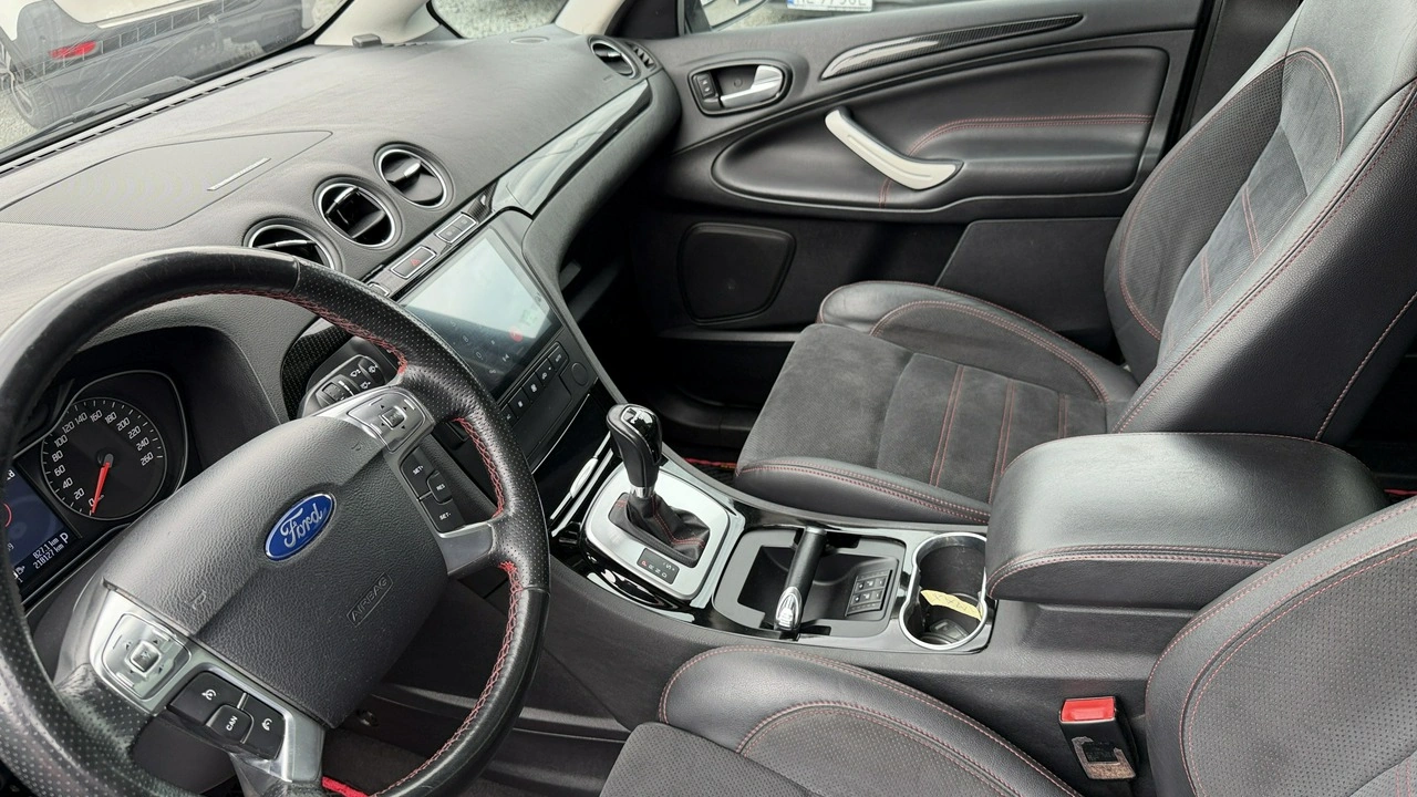 Ford S-Max - Zdjęcie 18