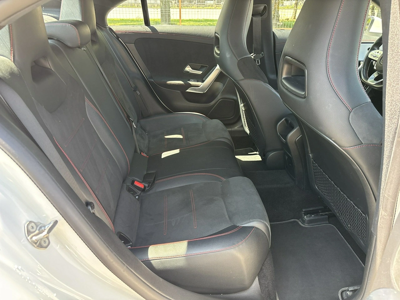 Mercedes CLA 200 - Zdjęcie 16