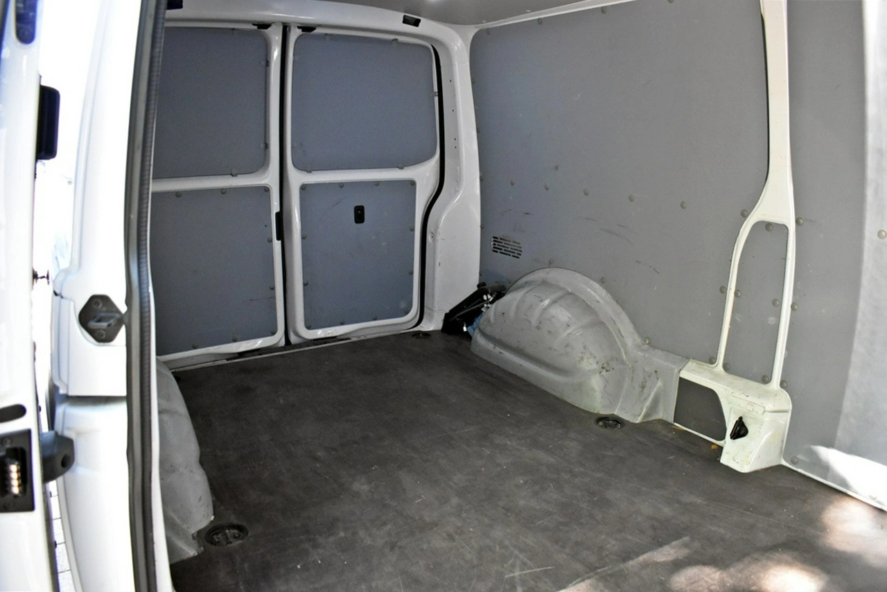 Volkswagen Transporter - Zdjęcie 22