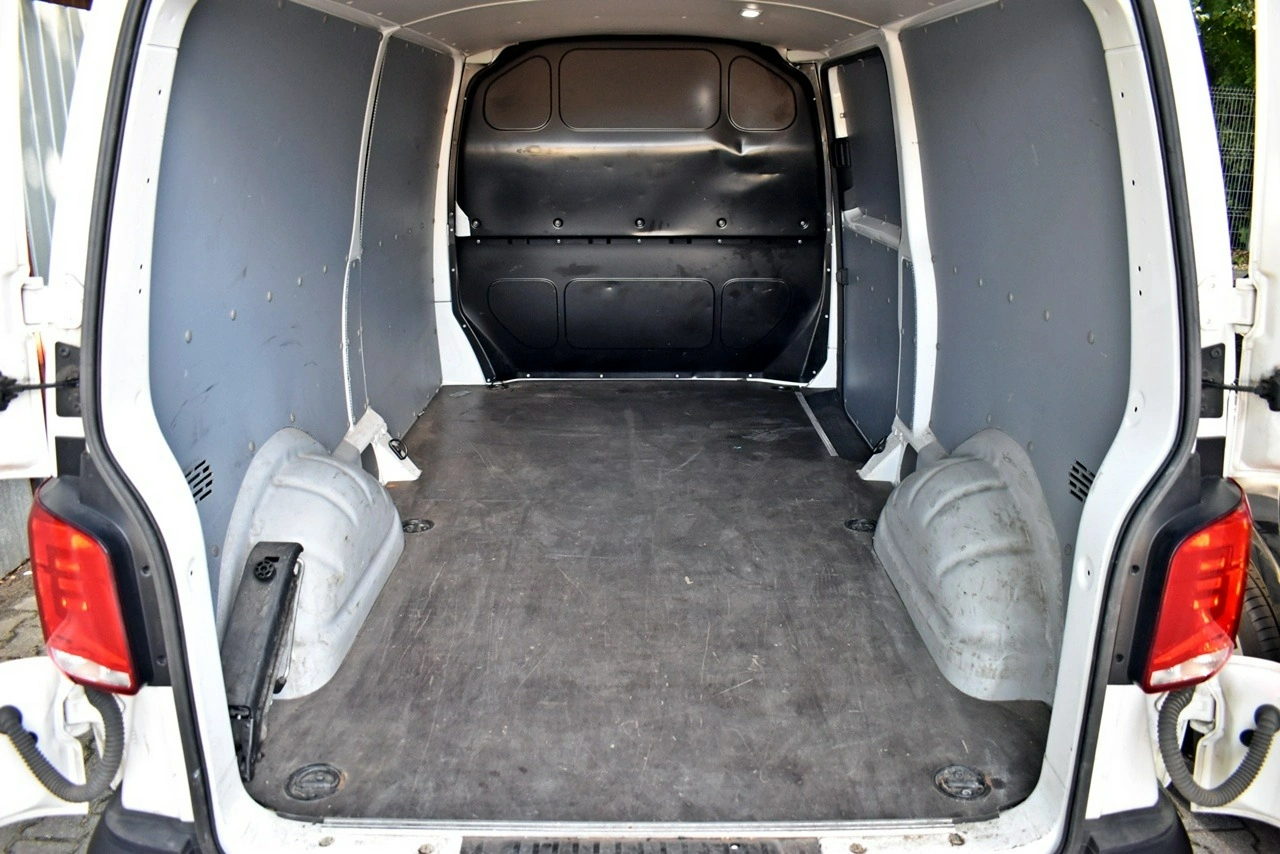 Volkswagen Transporter - Zdjęcie 23