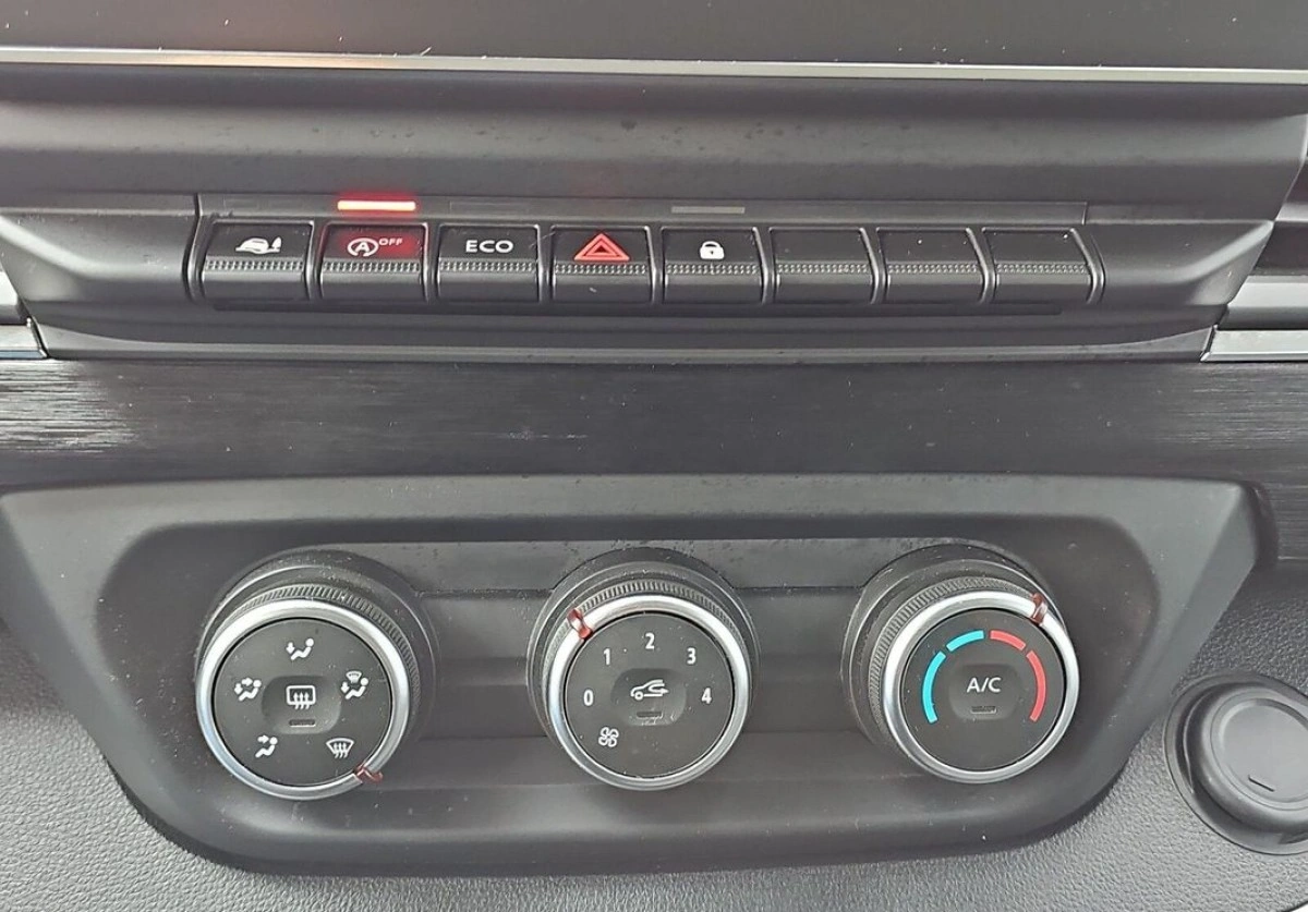 Renault Trafic - Zdjęcie 19