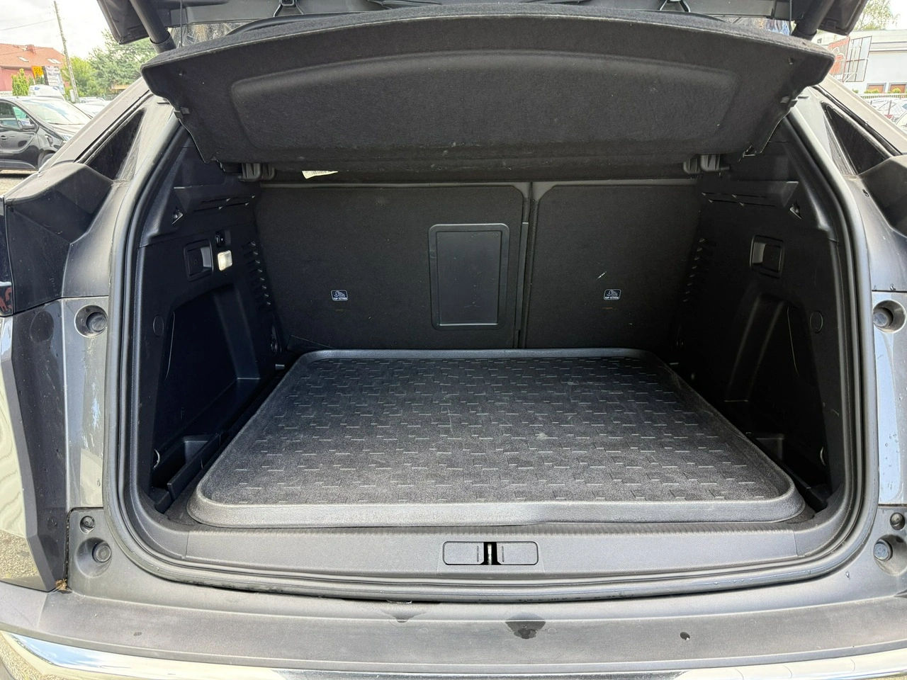 Peugeot 3008 - Zdjęcie 28