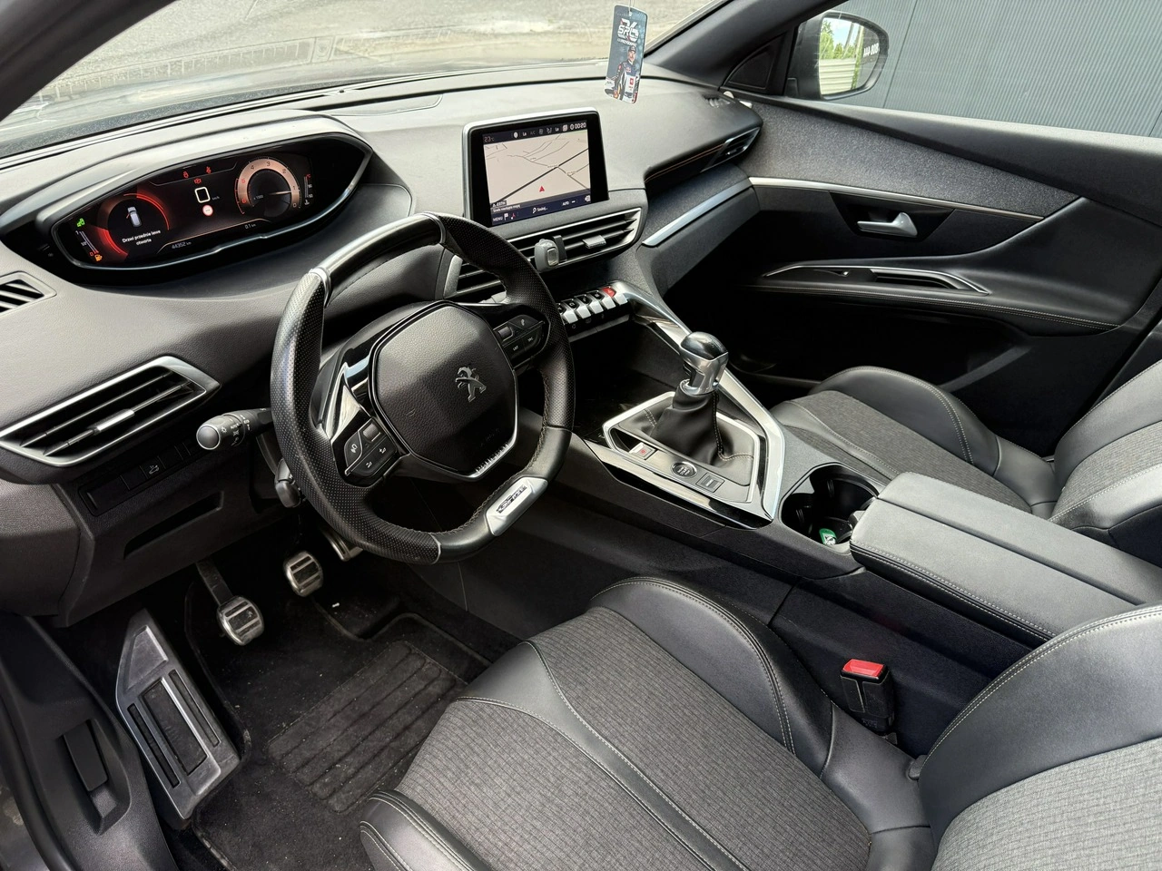 Peugeot 3008 - Zdjęcie 31